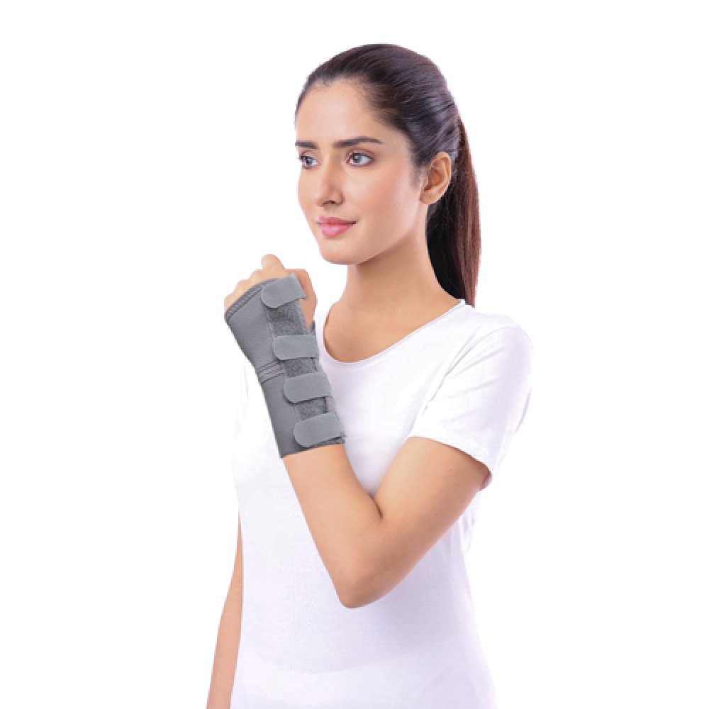 Tynor Elastic Wrist Splint E-01 (Right/Left)